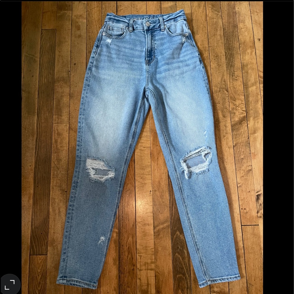 American Eagle Curvy Mom Jeans